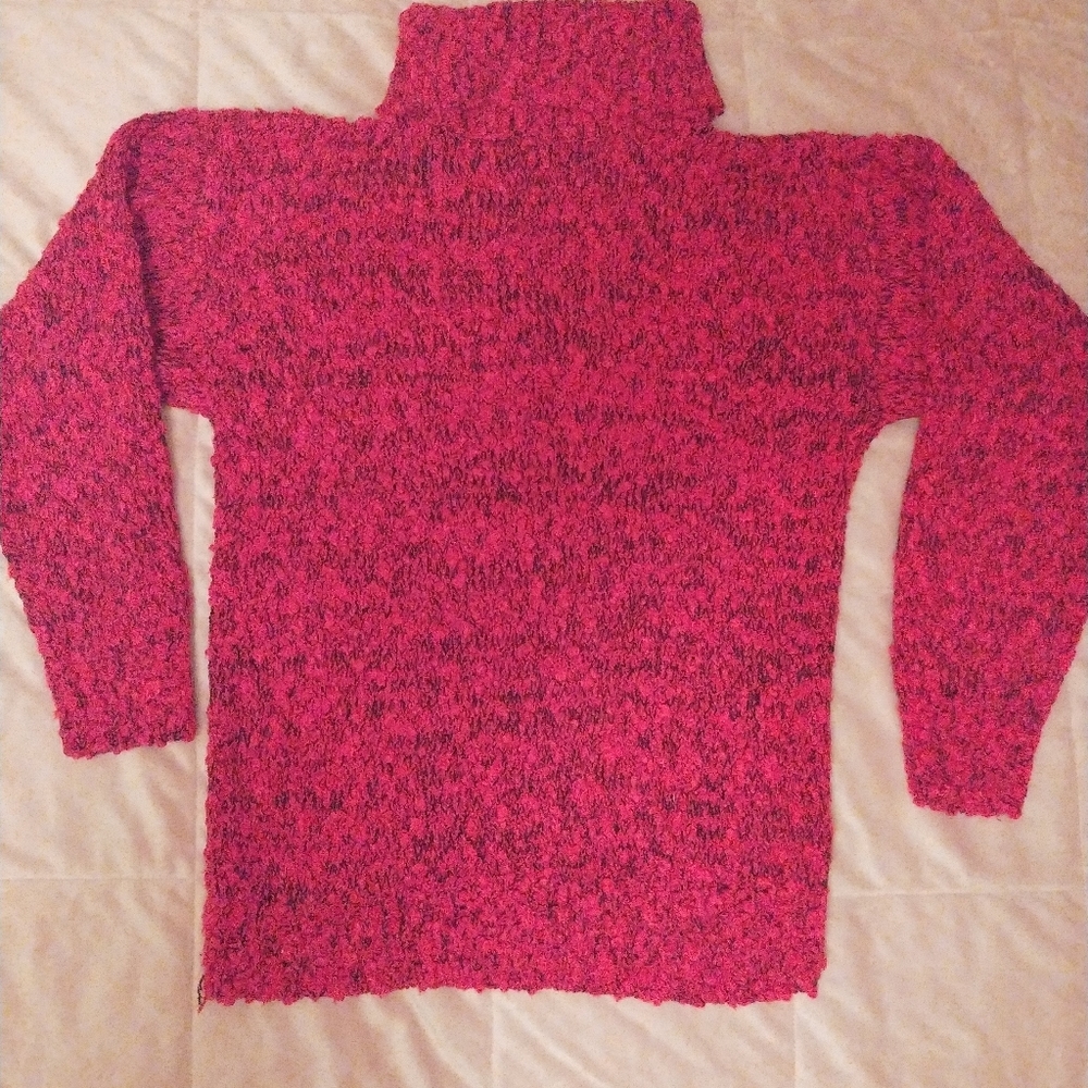 Lady Van Huesen soft turtleneck red sweater S